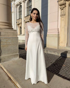 Rochie de mireasa  eleganta cu maneci din dantela